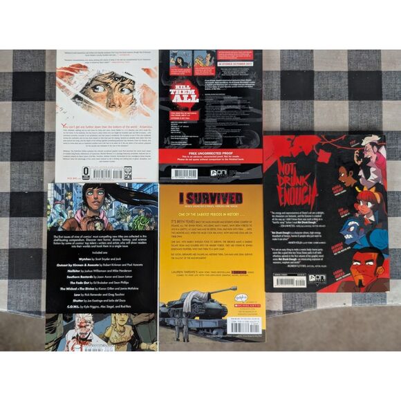 Mixed Lot of 5 Graphic Novels / Comic Books - Picture 5 of 8